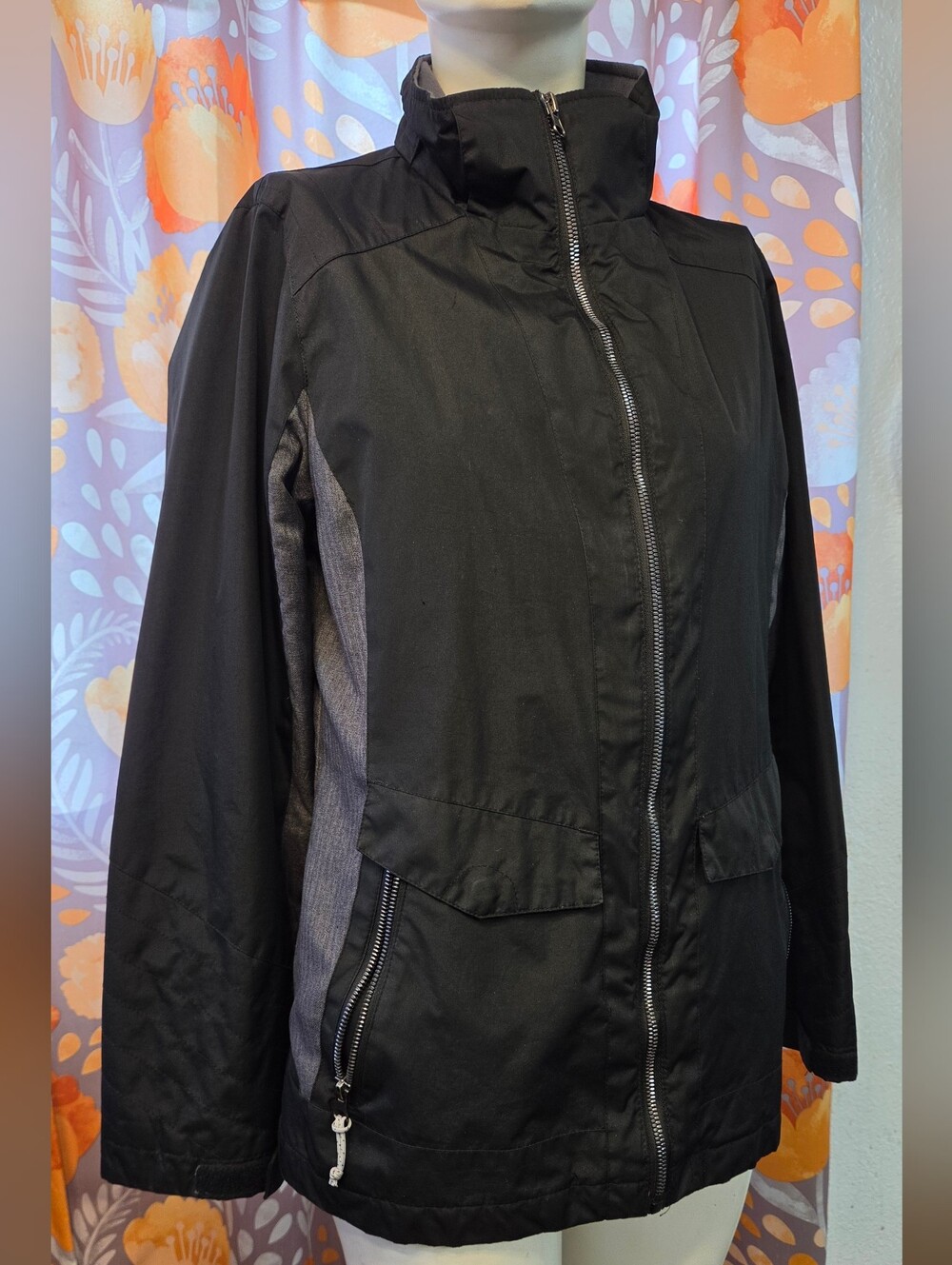 Free Country Jacket *see photos*